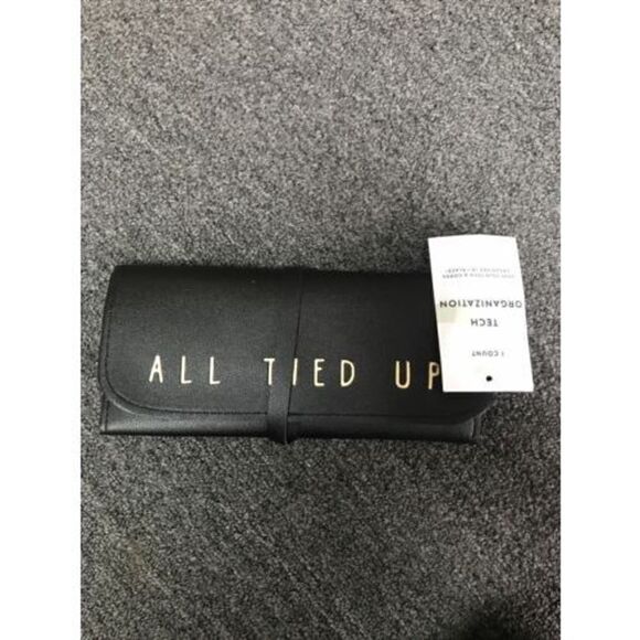 All Tied Up Black Tech Organizer Cords Chargers Cable Storage Pouch Travel Case - Picture 1 of 4